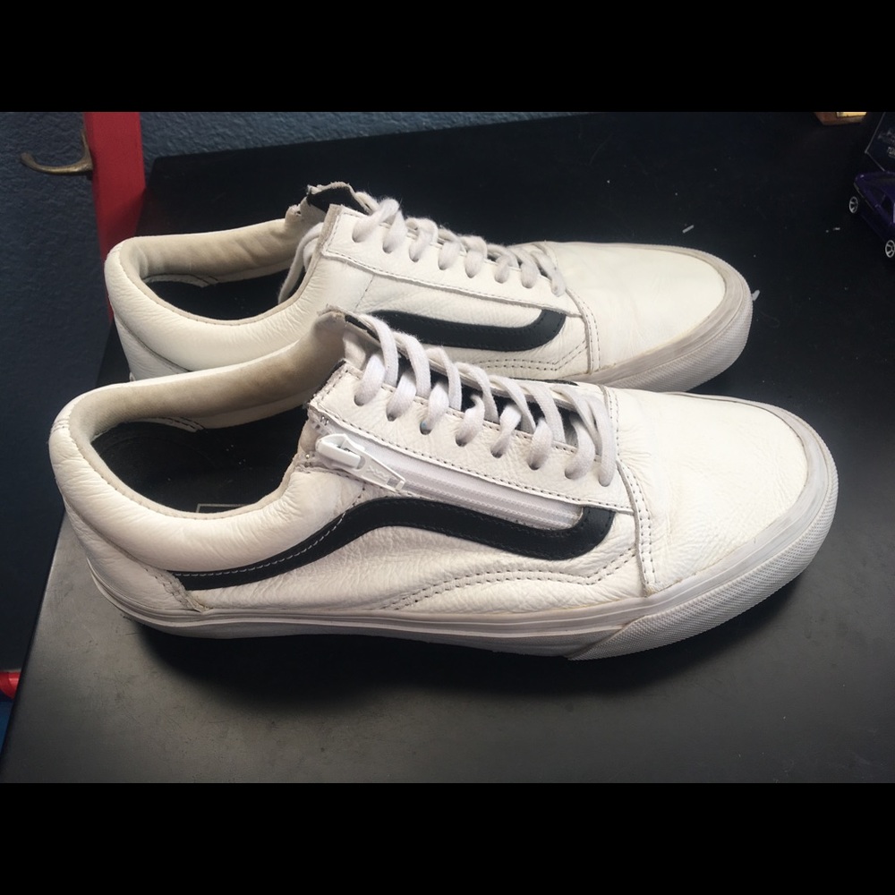 Vans white old skool